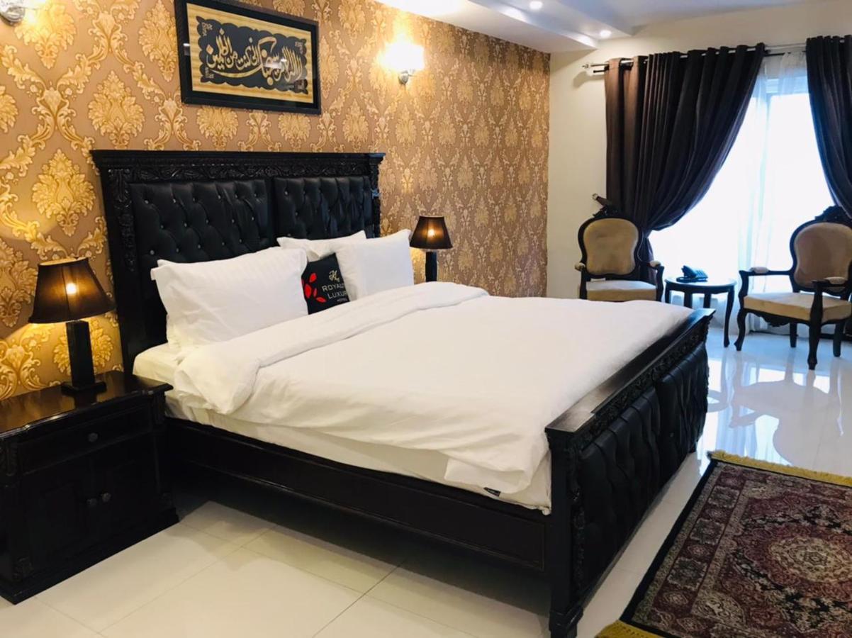 Royaute Luxury Hotel Sialkot Εξωτερικό φωτογραφία